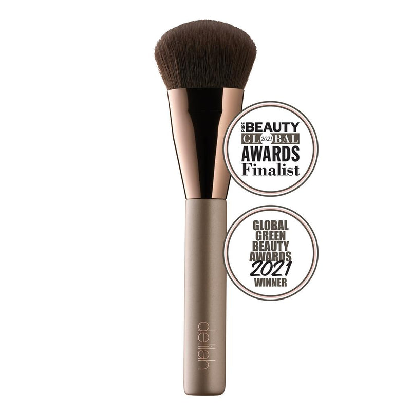 FULL COVERAGE FOUNDATION BRUSH